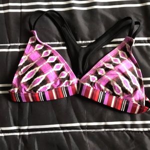 Athleta bathing suit top